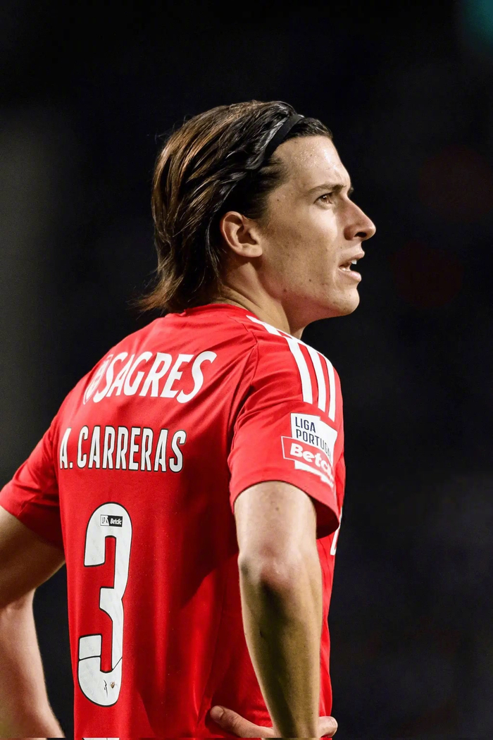 开云体育app-本菲卡内部会议纪要流出：冲刺阶段迎来里程碑，德甲使命明确，年轻球员得到机会的简单介绍