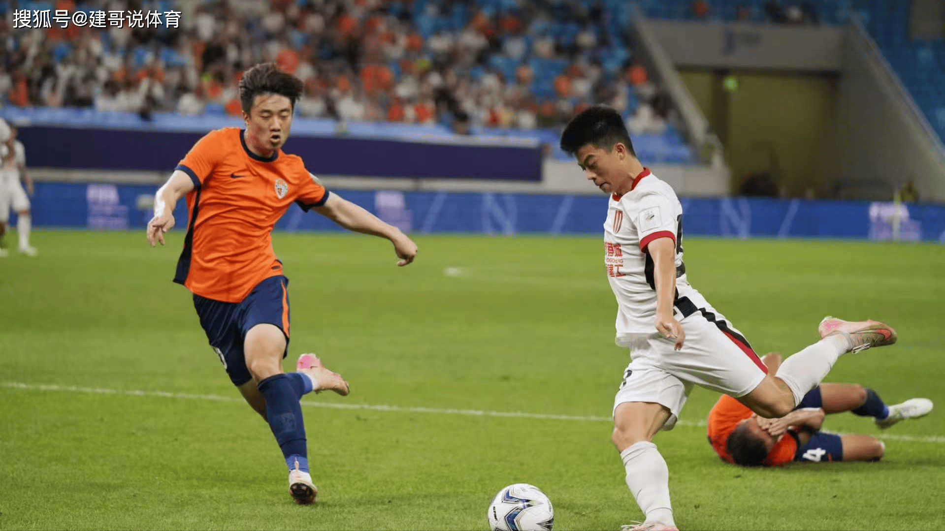 开云体育app-国际比赛日成都蓉城备战足总杯；外线爆发细节曝光；压力陡增；数据趋势出现新变化的简单介绍