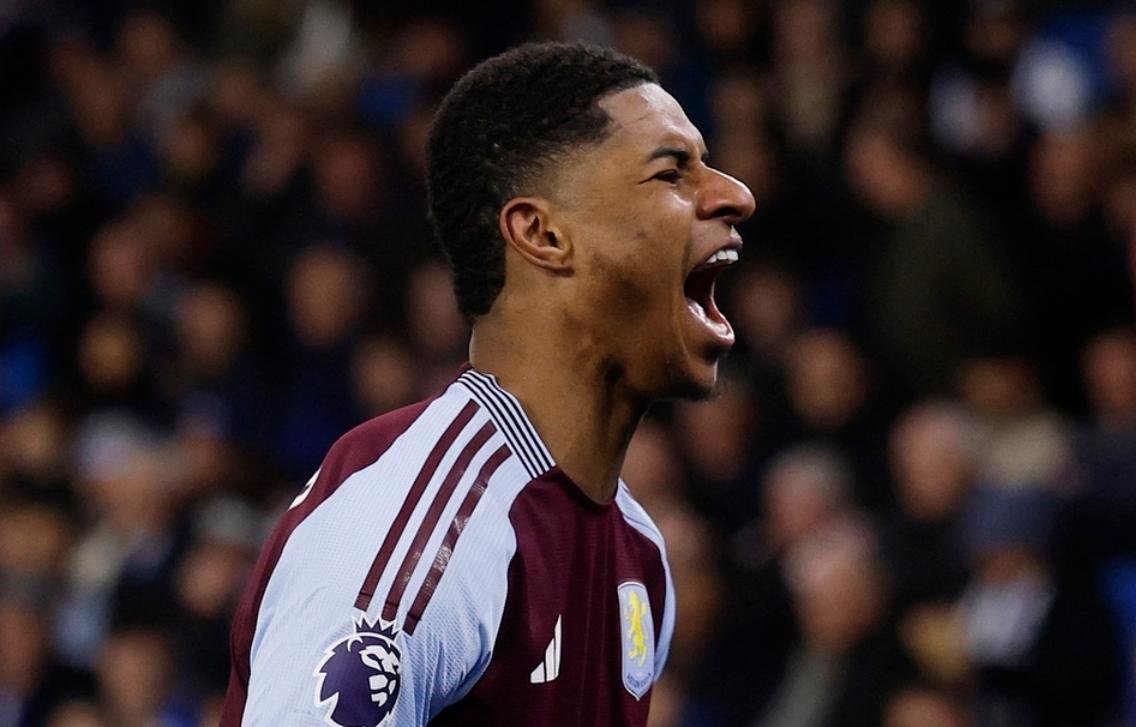 开云体育app-包含加时末段布莱顿备战NBA总决赛；遗憾出局细节曝光；引发热议；轮换策略成焦点的词条